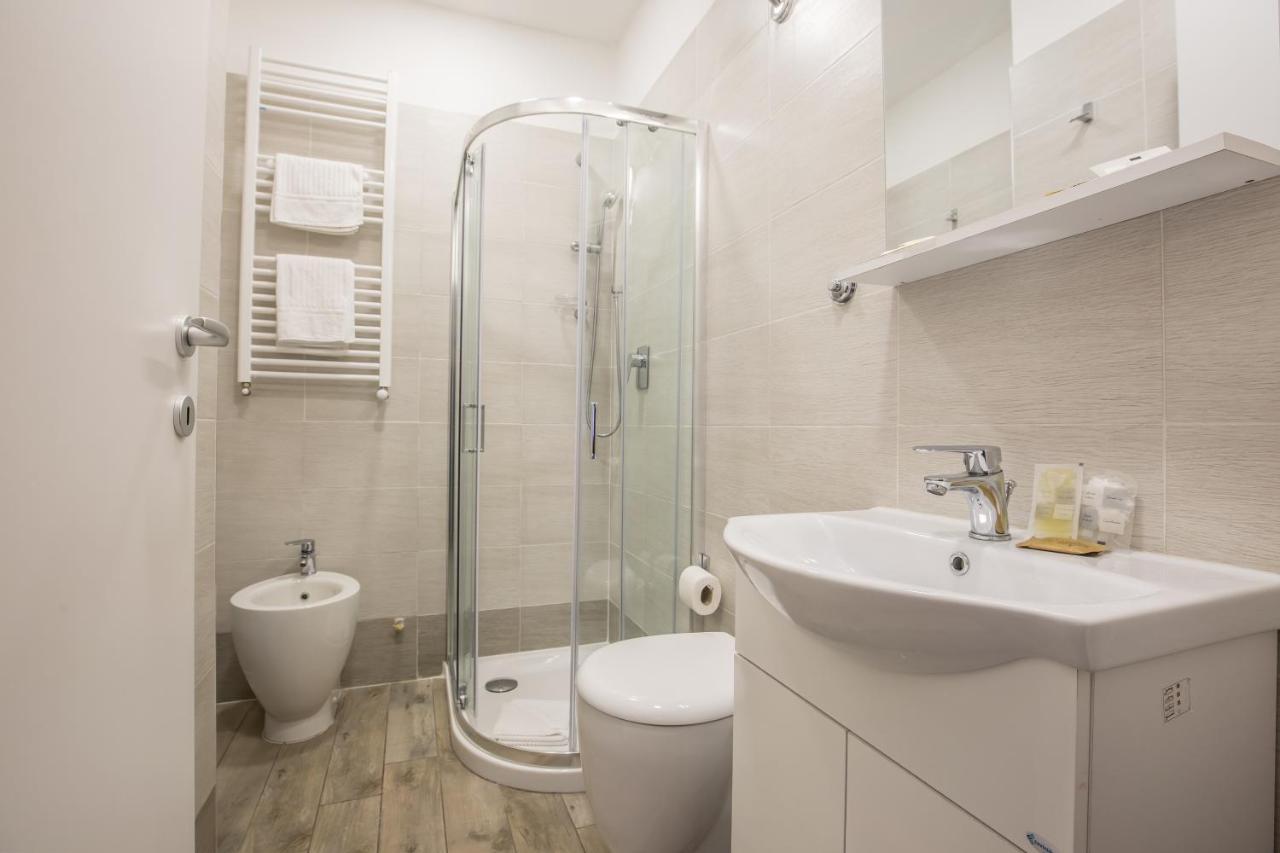 Azzurra Rooms Rom Exteriör bild