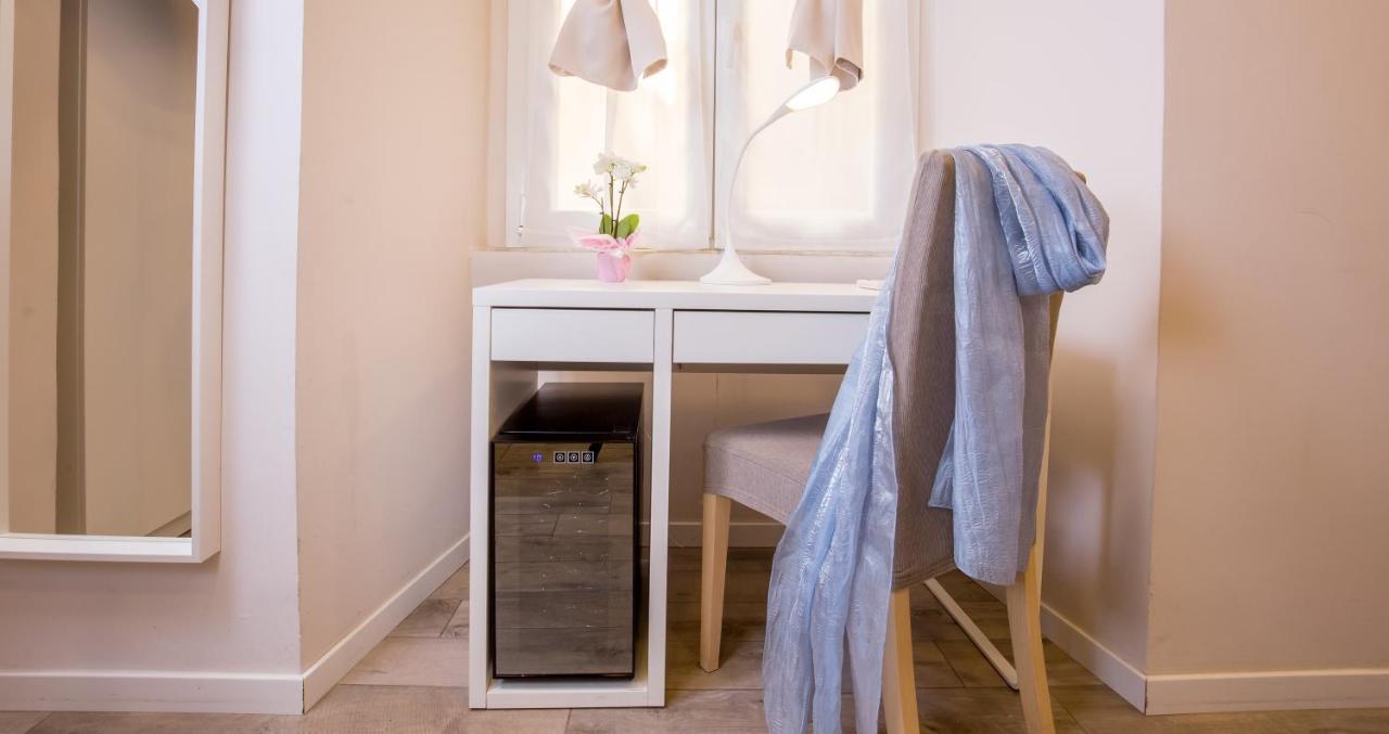Azzurra Rooms Rom Exteriör bild